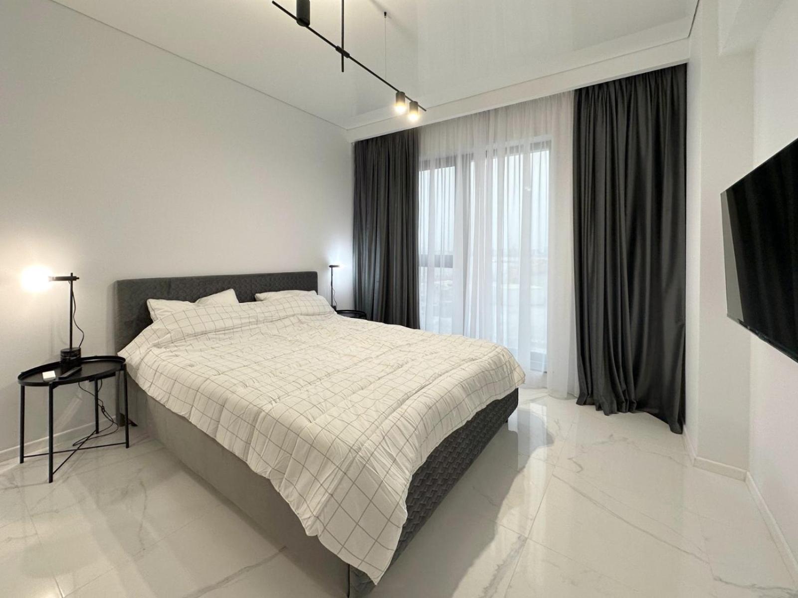 Koya Tower By The Lake Apartments Mamaia Εξωτερικό φωτογραφία